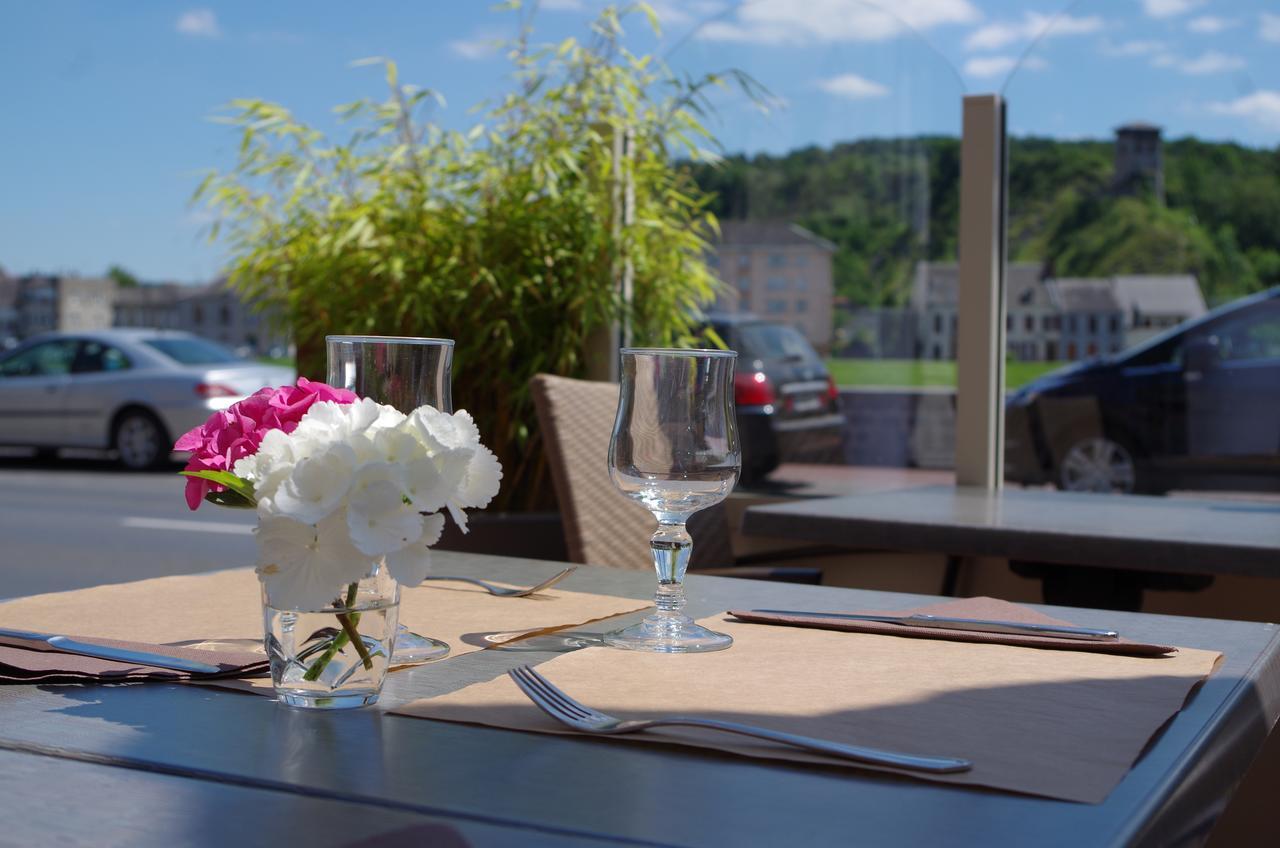 Hotel Le Roosevelt Givet Exteriör bild